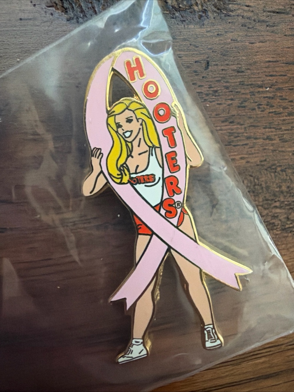 Hooters Girl Breast Cancer Awareness Pink Ribbon Pin October Lapel Scarf Hat